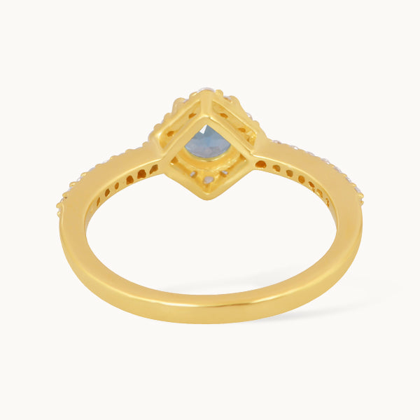 Himmelspjæt – ring med blå topas